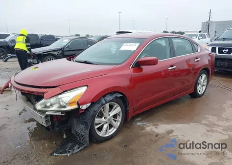 2013 Nissan Altima 2.5 Sv z USA, uszkodzony, nr VIN 1N4AL3AP2DN483708
